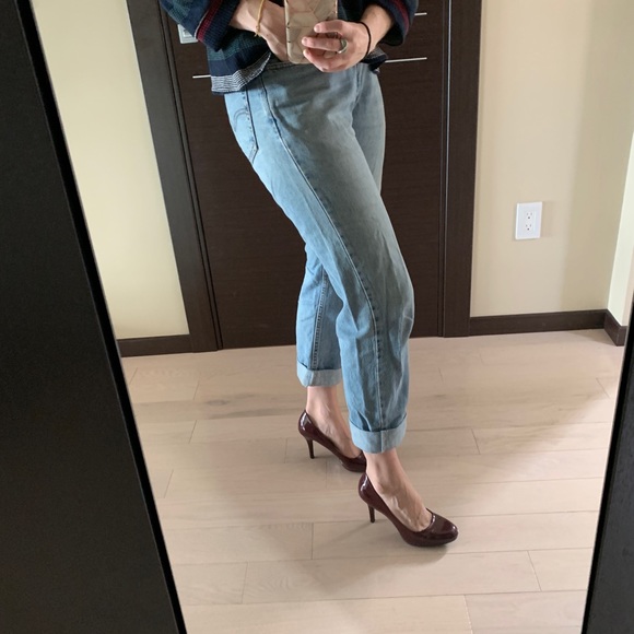 Maroon pumps - Picture 2 of 6